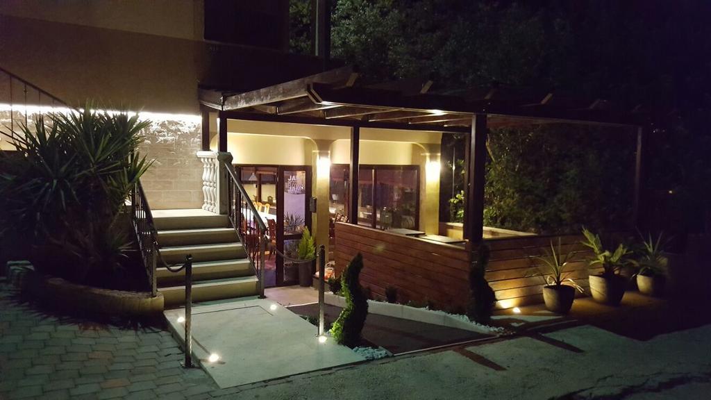 Villa Cezar Kaštel Lukšić Zewnętrze zdjęcie