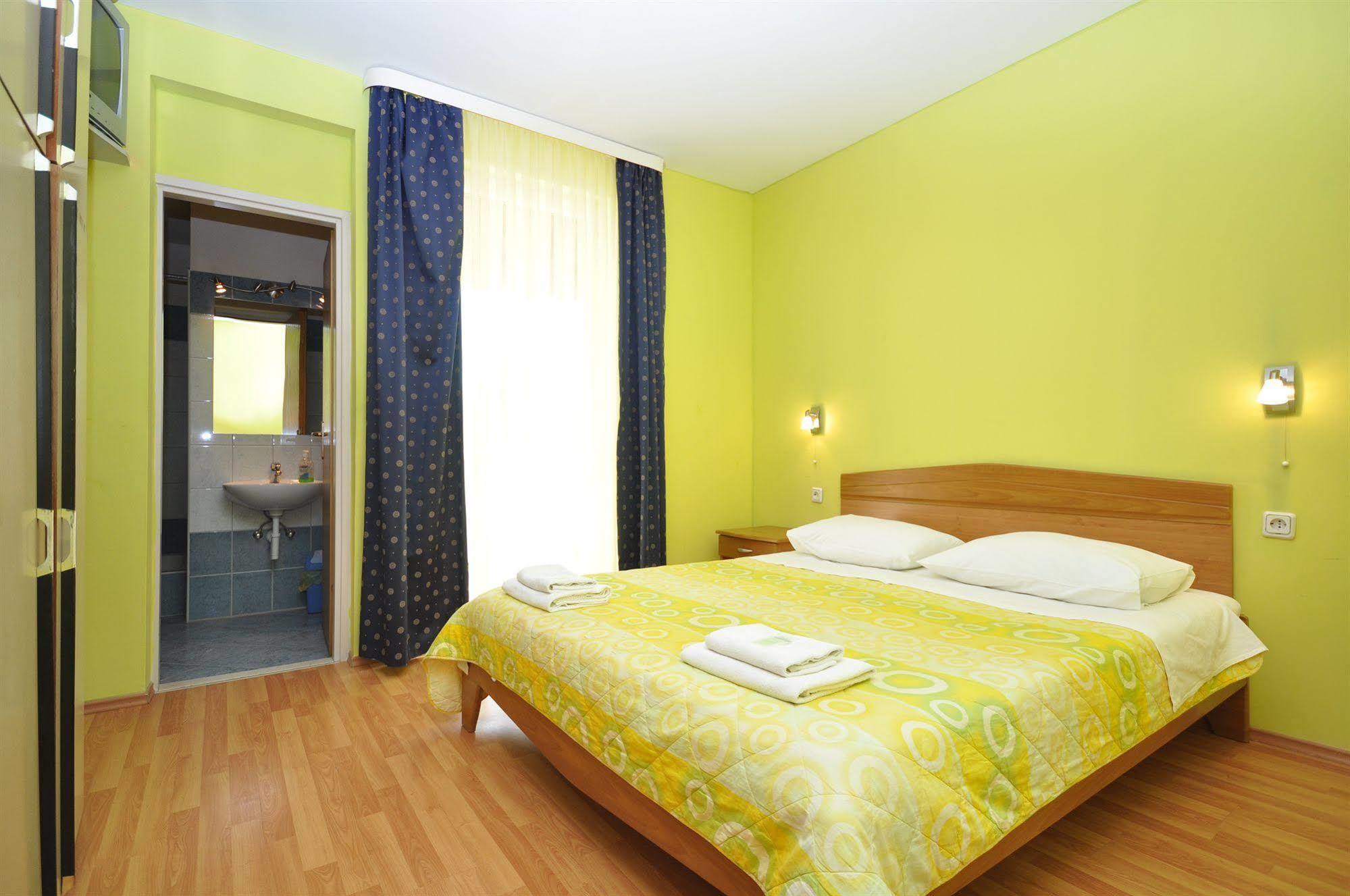 Villa Cezar Kaštel Lukšić Zewnętrze zdjęcie