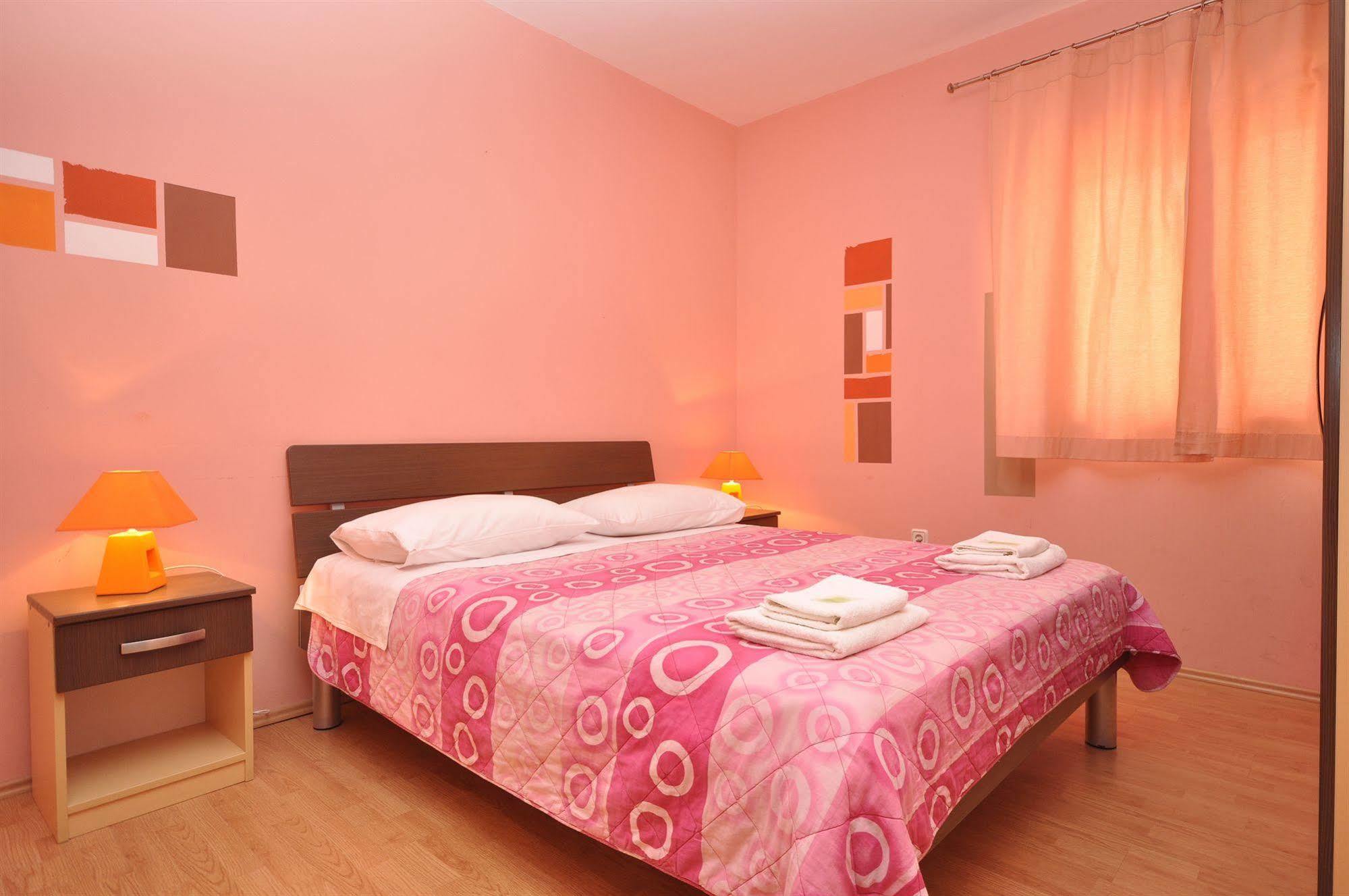 Villa Cezar Kaštel Lukšić Zewnętrze zdjęcie