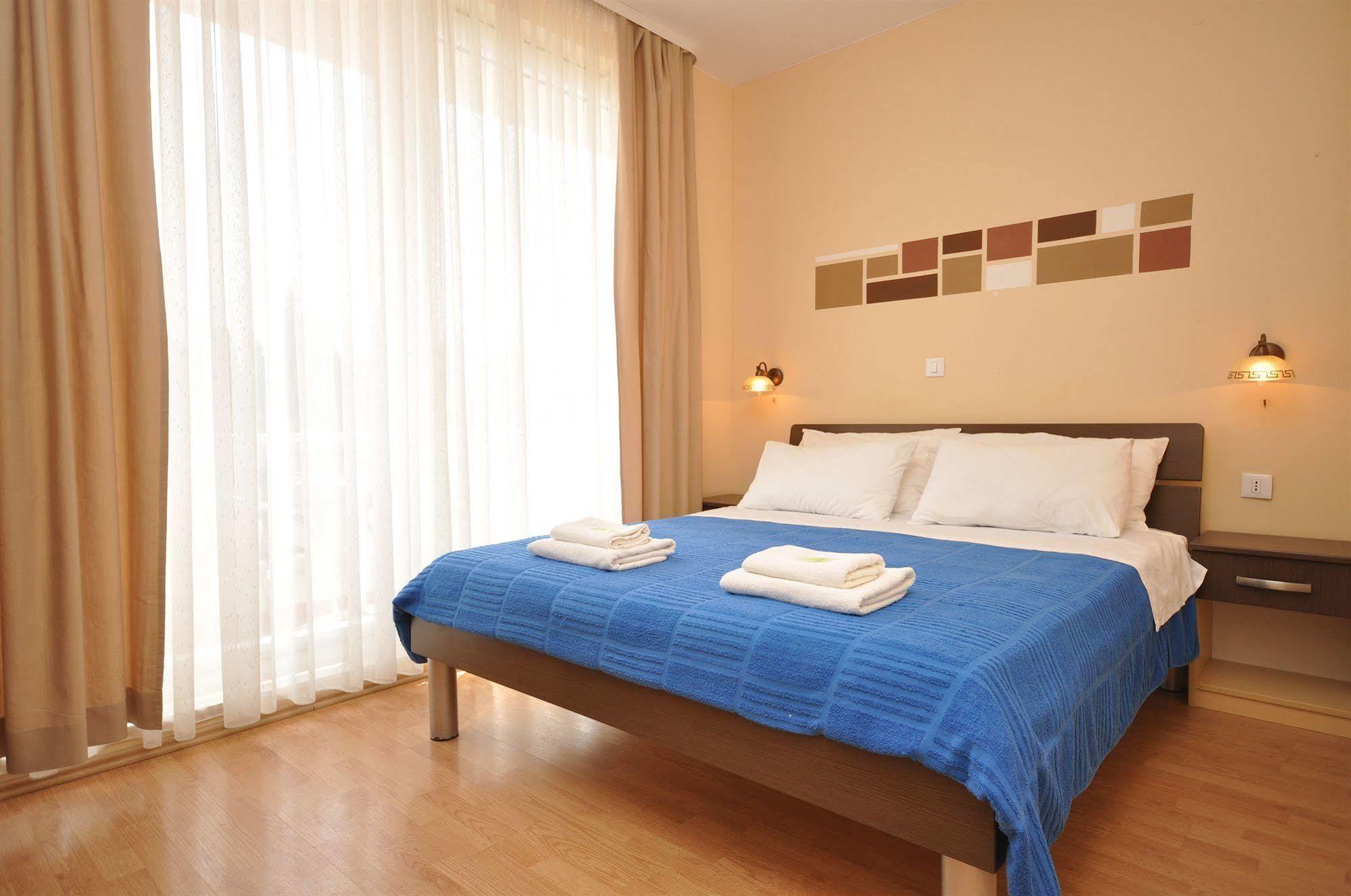Villa Cezar Kaštel Lukšić Zewnętrze zdjęcie